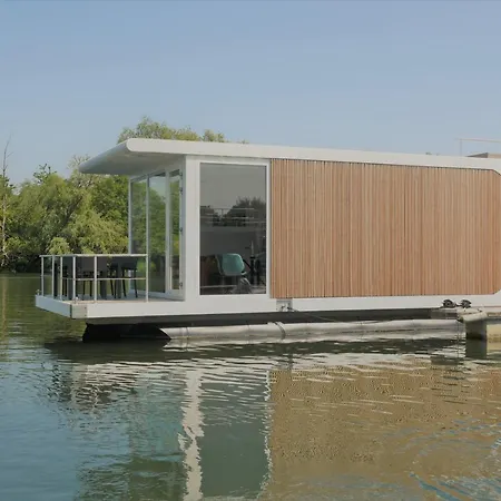 Houseboat Martinique Holiday home *